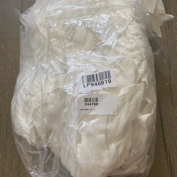 Left on Friday Half day dress - Picture 7 of 7